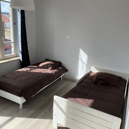 Joli Appartement Avec Parking Gratuit Sur Place Givet Exterior photo